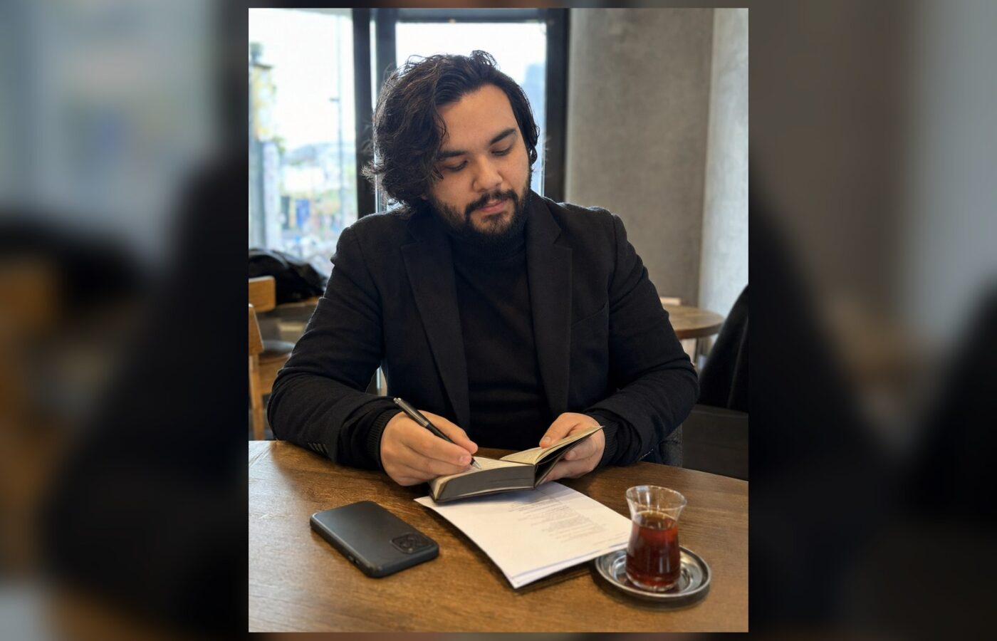 “İnsan Kendi Hayatının Hangi Noktasında Yargılanır?”: Burak Şahin ile Söyleşi
